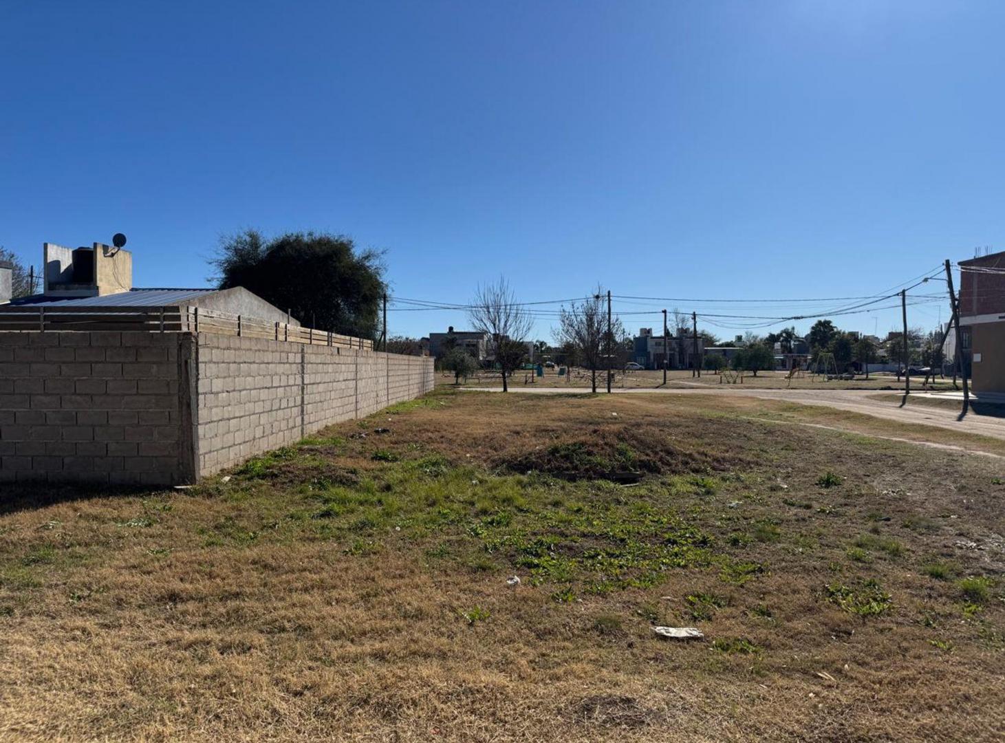 Foto de Lote en Venta 250 mt seguridad Siloe Villa Esquiú, imagen 2