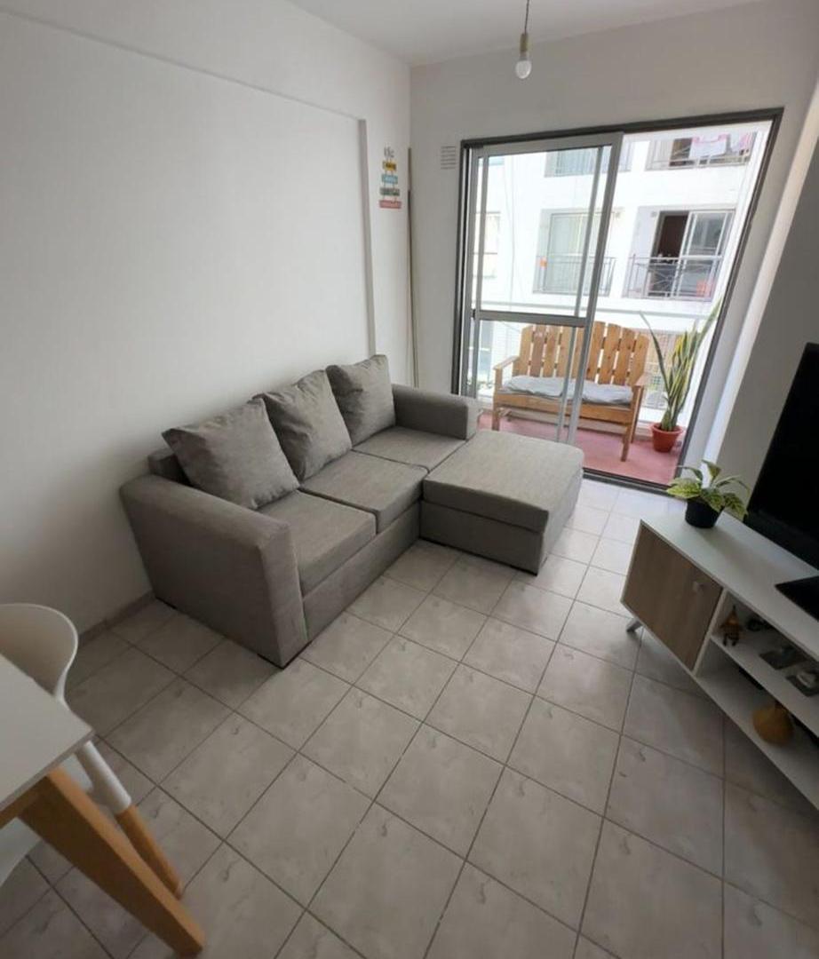 Foto de VENTA DEPARTAMENTO 1 DORMITORIO COLON Y GRAL PAZ, imagen 3