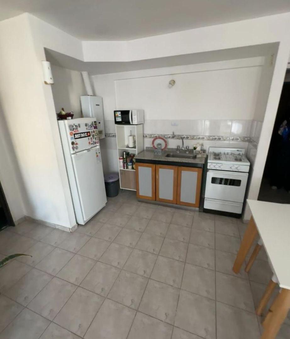 Foto de VENTA DEPARTAMENTO 1 DORMITORIO COLON Y GRAL PAZ, imagen 4