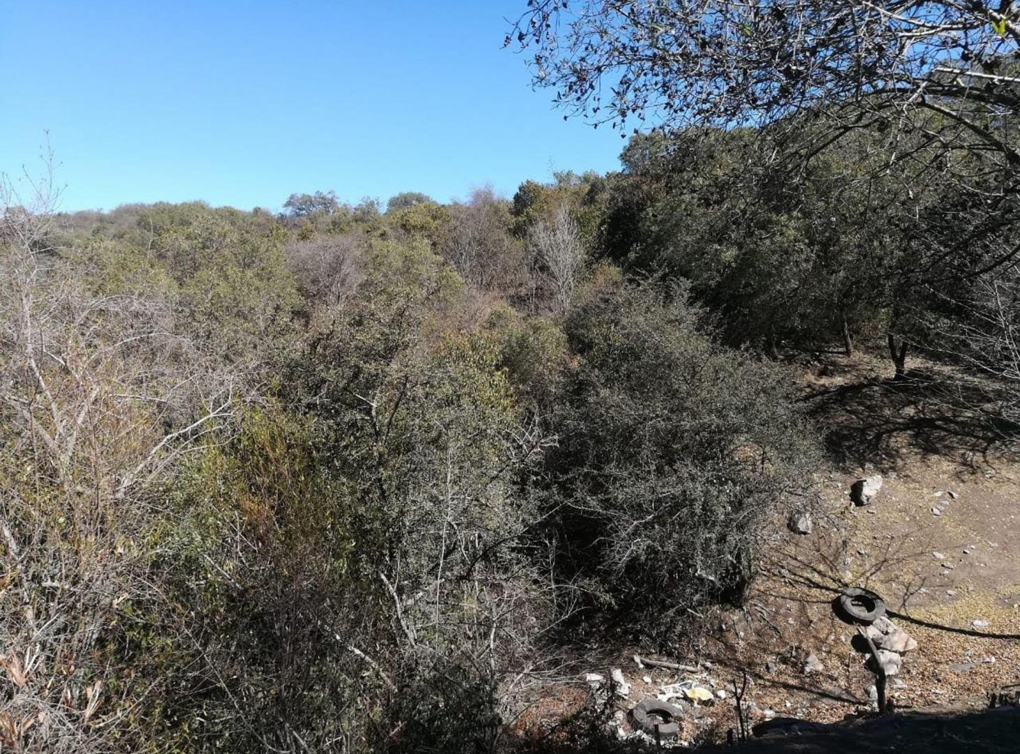 Foto de VENTA LOTE 668m2 Camino del cuadrado Valle Hermoso, imagen 2