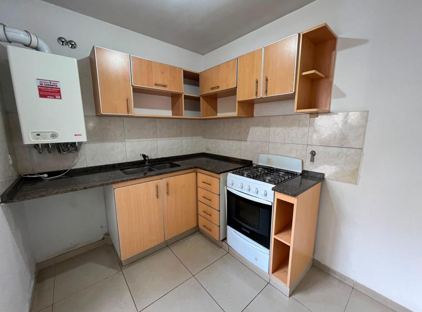 Foto de VENTA DEPARTAMENTO ESCRITURA CARLOS PAZ CENTRO, imagen 2