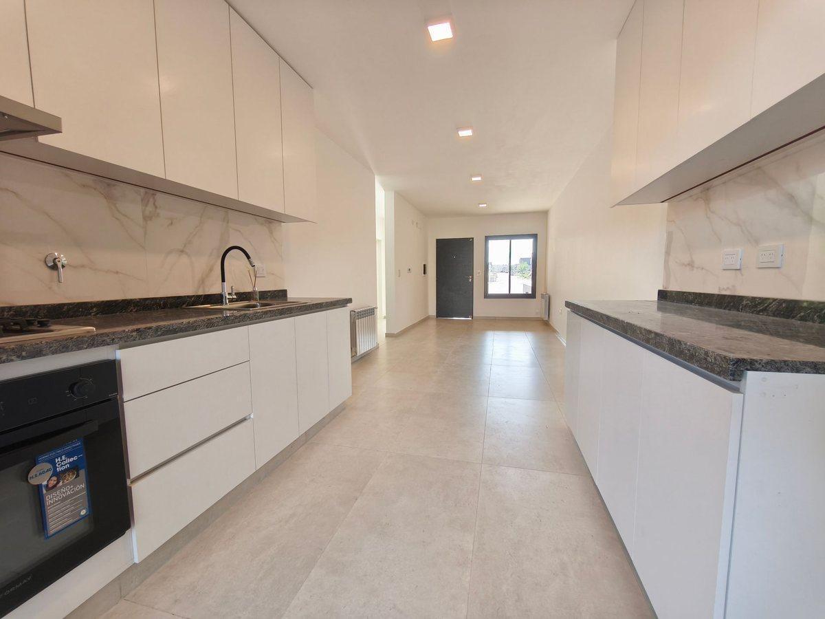 Foto de ALQUILER EN DOCTA DUPLEX DOS HABITACIONES CALDERA, imagen 1
