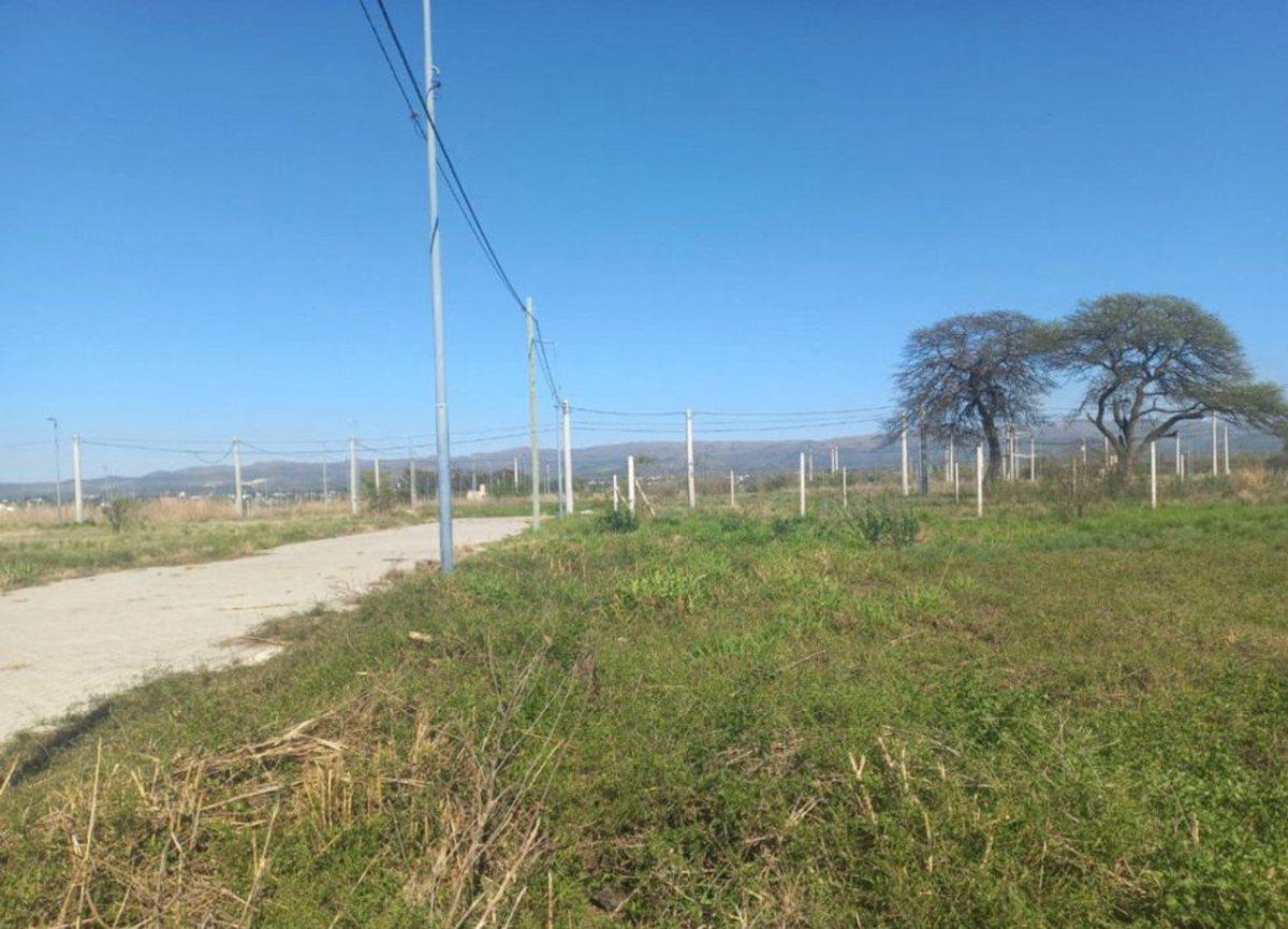 Foto de LOTE 585 M2 EN JARDIN ESTANCIA ALTA GRACIA, imagen 3