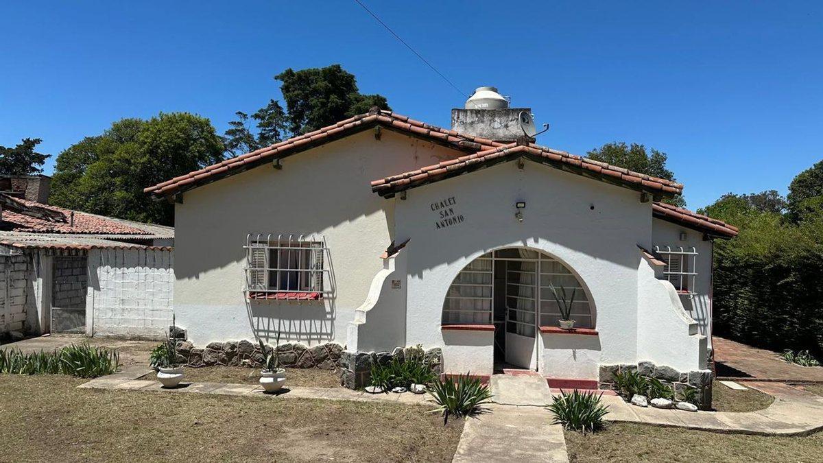 Foto de VENDE O PERMUTA CASA EN VALLE HERMOSO, imagen 1