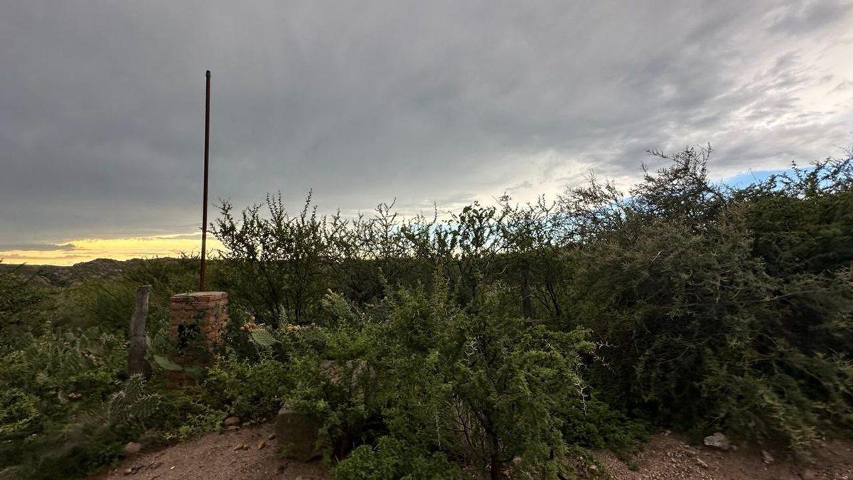 Foto de LOTE EN VENTA EN CAPILLA DEL MONTE CON ESCRITURA, imagen 3