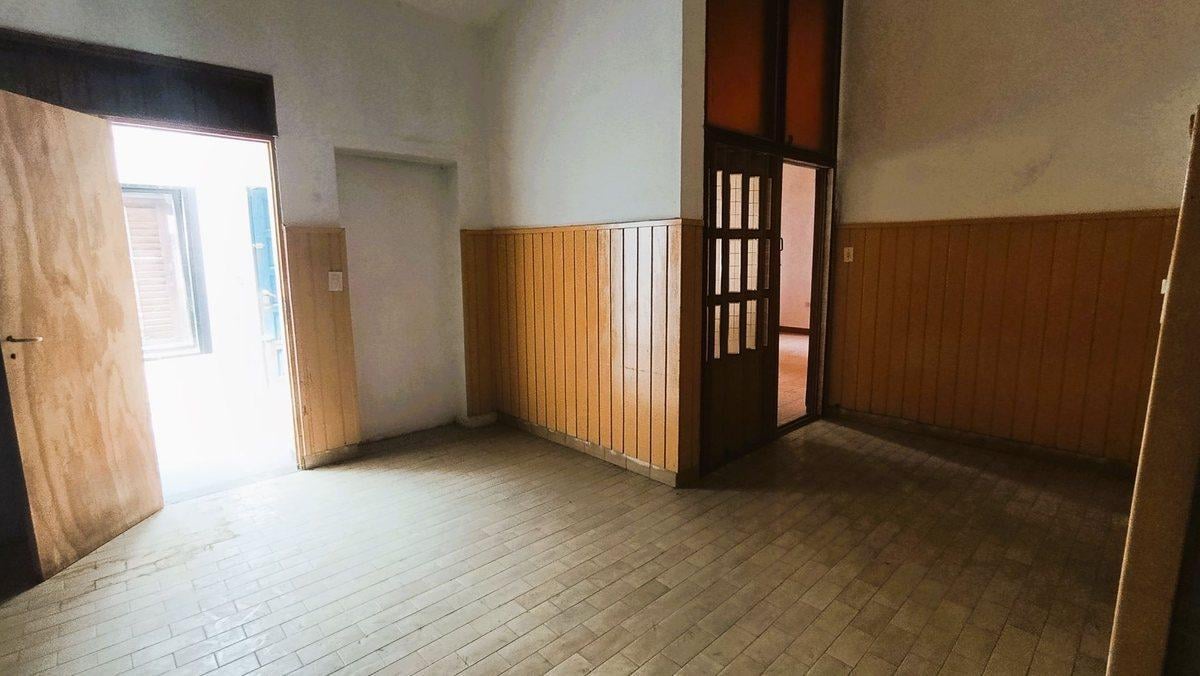 Foto de VENTA CASA 4 DORMITORIOS CON PILETA ALTAMIRA, imagen 5