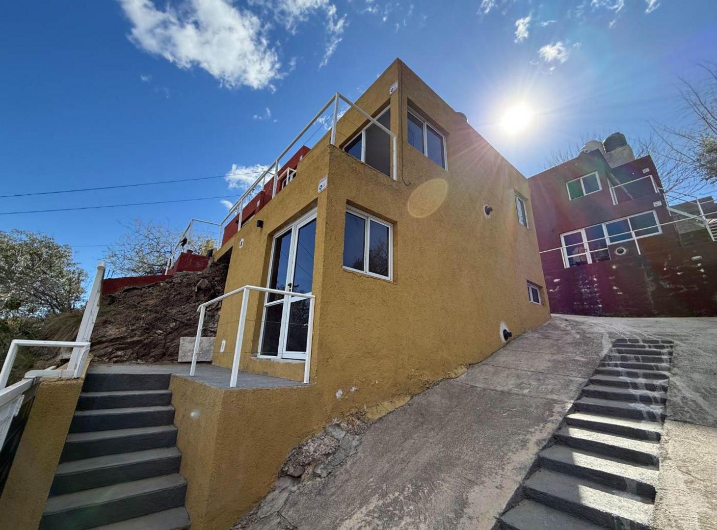 Foto de VENTA COMPLEJO 6 MONOAMBIENTES EN CARLOS PAZ, imagen 1