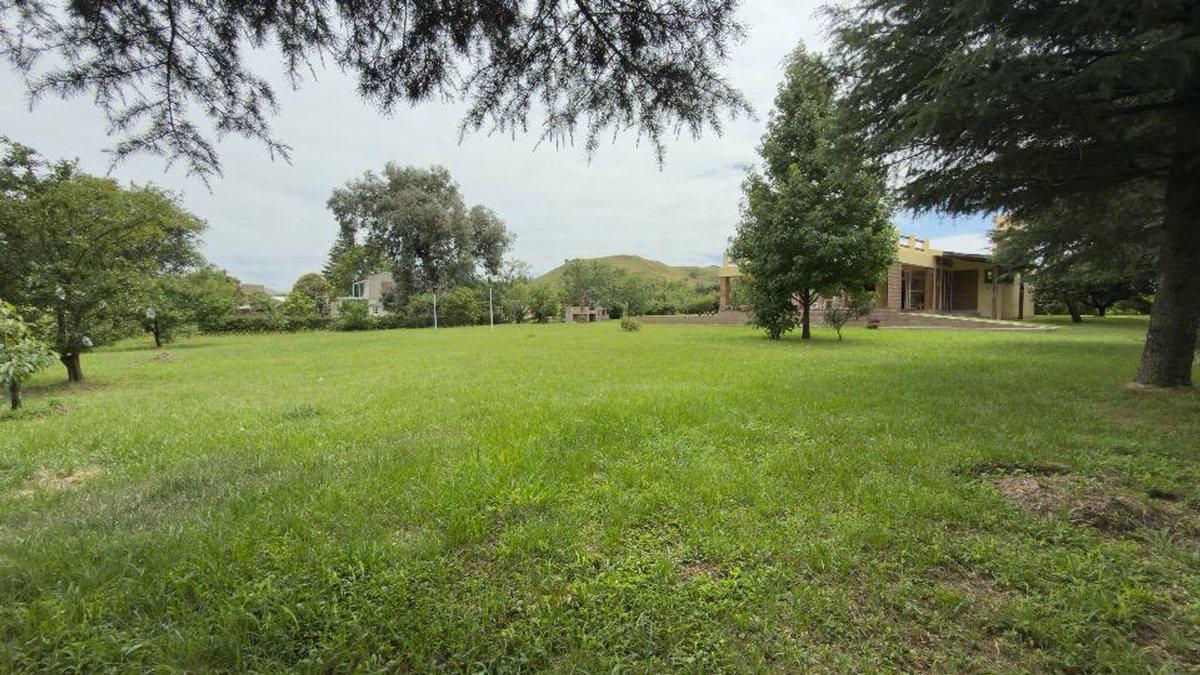 Foto de VENTA CASA 2 DORMITORIOS PILETA POTRERO DE GARAY, imagen 2