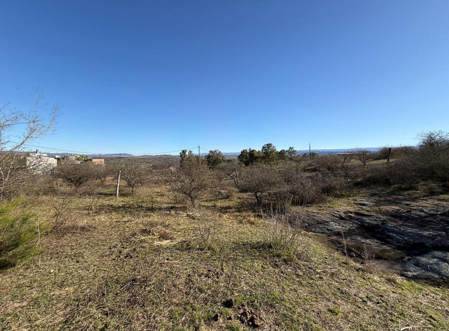Foto de VENTA LOTE 728M2 ESTANCIA VIEJA PUNILLA, imagen 3