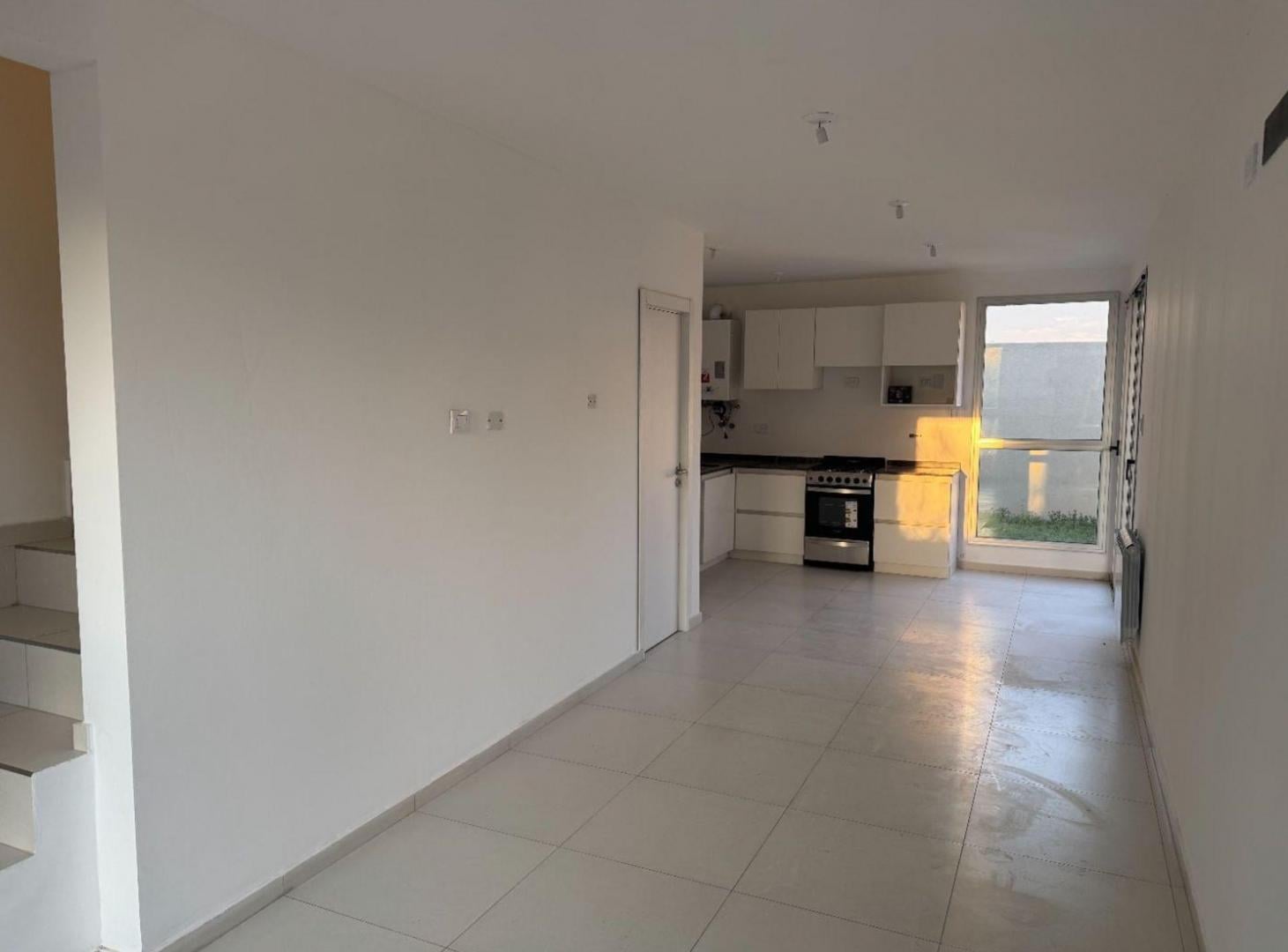 Foto de DUPLEX 2 DORMITORIOS LISTO PARA ESCRITURAR, imagen 2