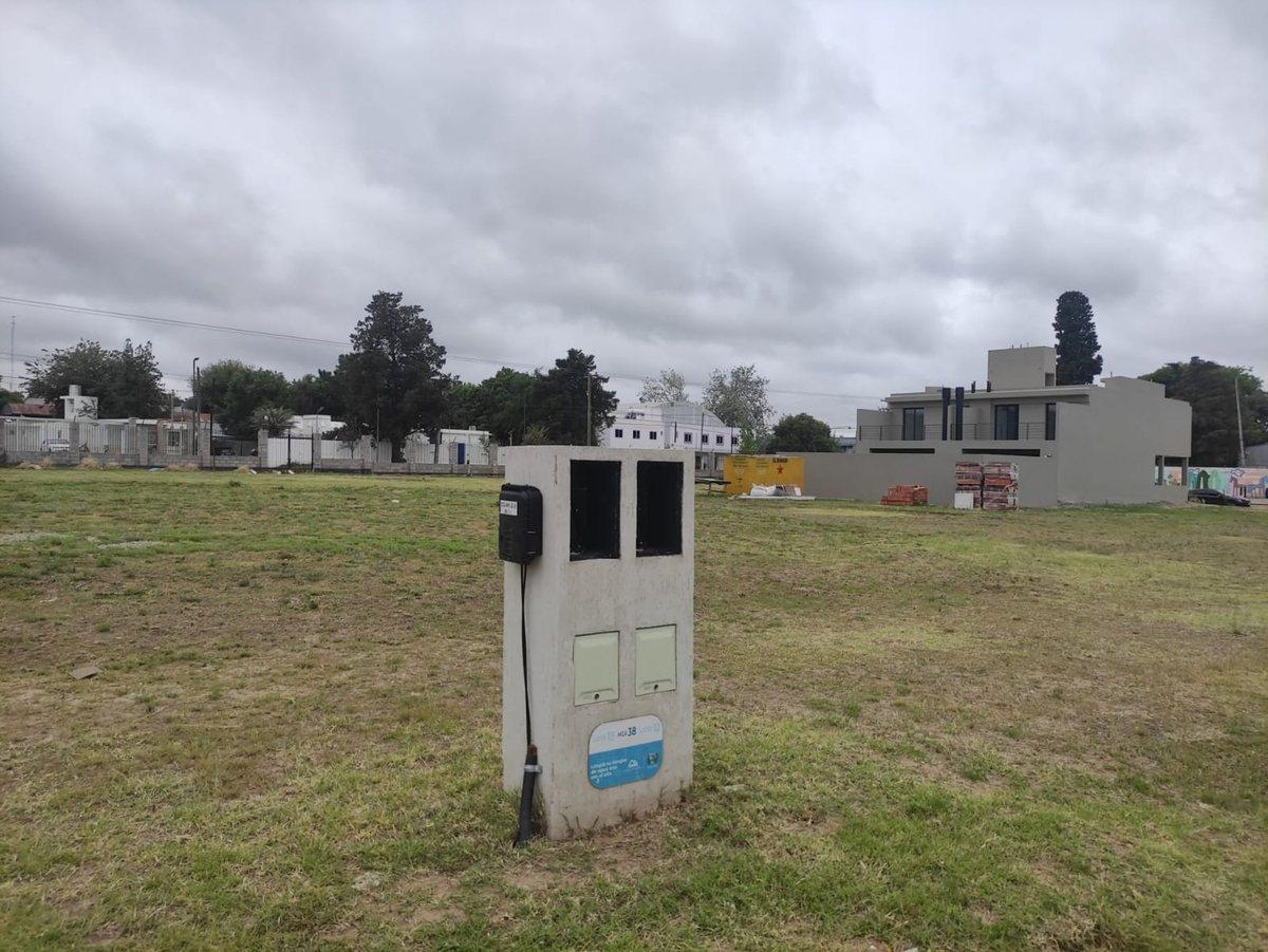 Foto de UNICO LOTE CHACRAS GREEN 374m2 BARRIO CERRADO, imagen 3