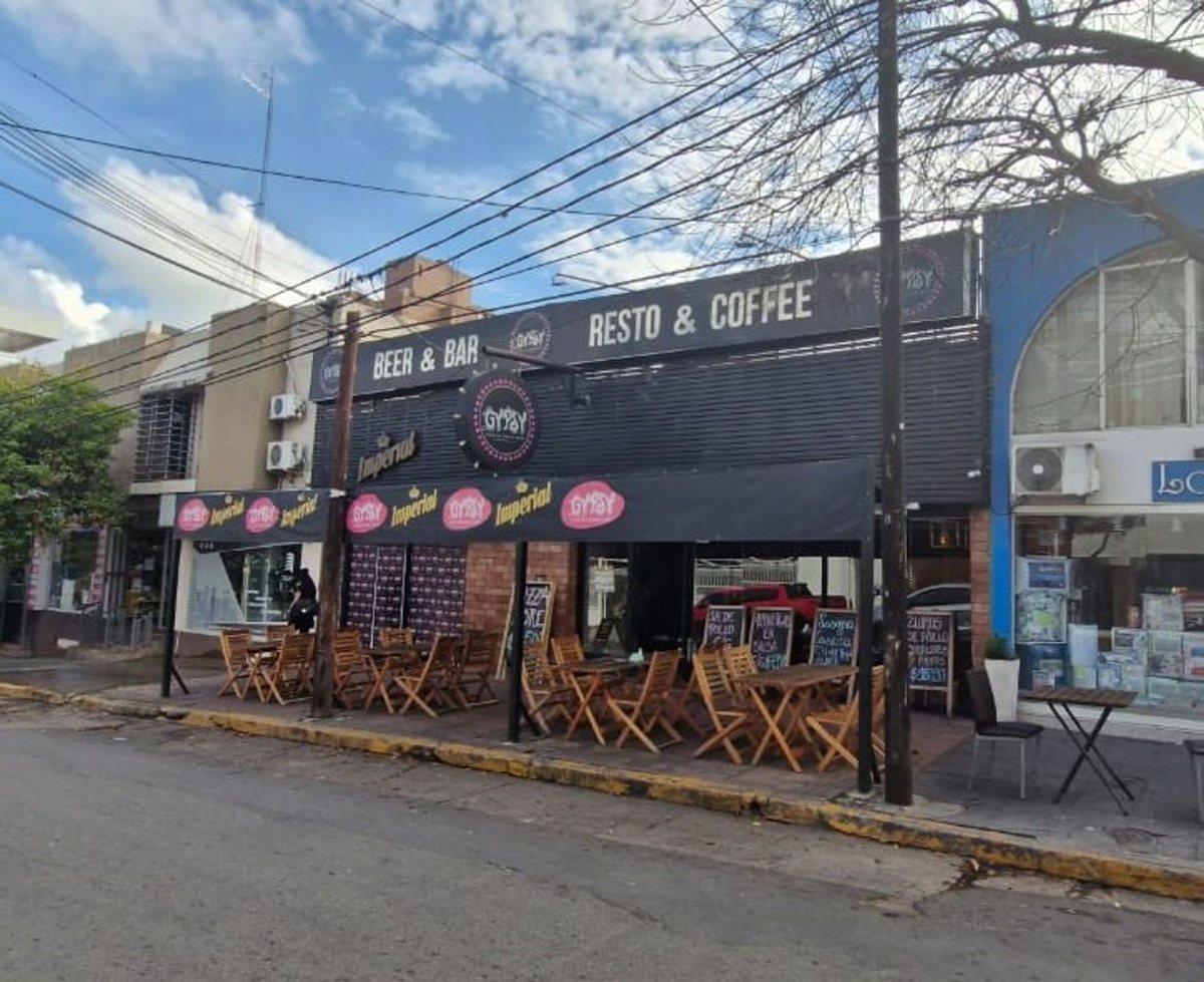 Foto de LOCAL APTO DESARROLLO EN CENTRO DE V. CARLOS PAZ, imagen 1