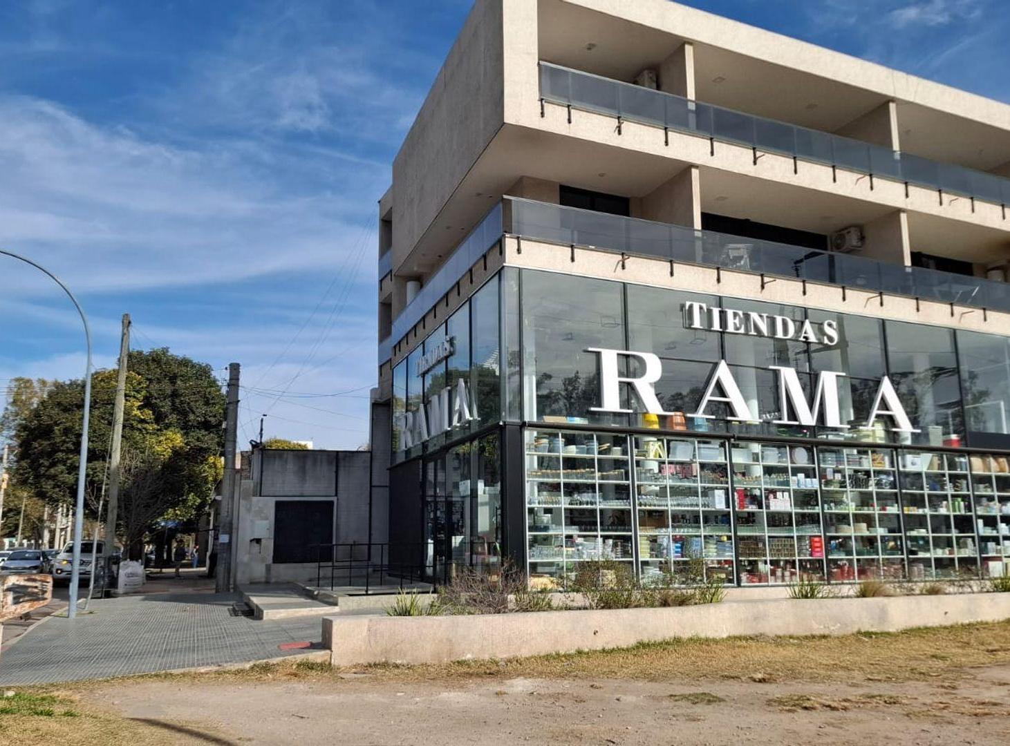 Foto de Venta Cochera en Av. Nores Martínez Barrio Jardín, imagen 4