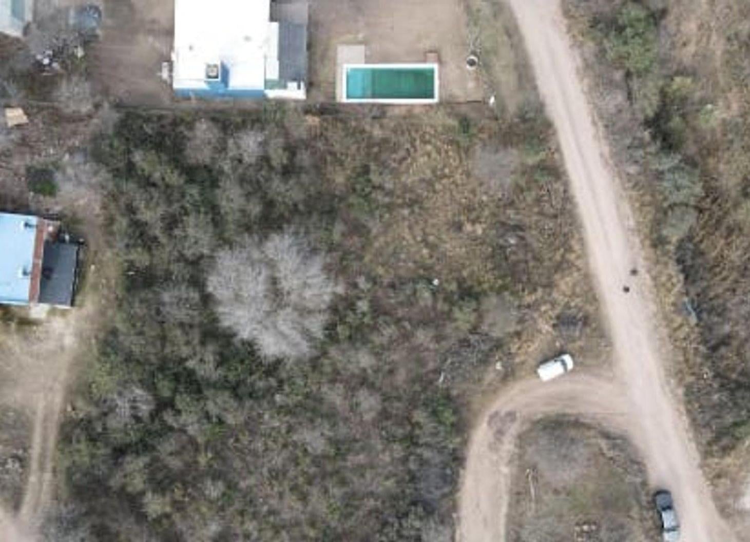 Foto de VENTA TERRENO PARQUE SIQUIMAN 830M2 ESCRITURA, imagen 1
