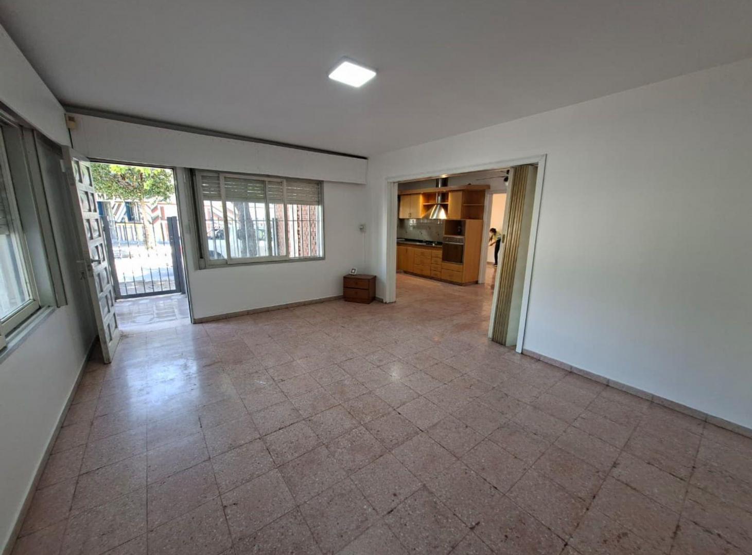 Foto de ALQUILER CASA 3 DORMITORIOS PATIO BARRIO EMPALME, imagen 3