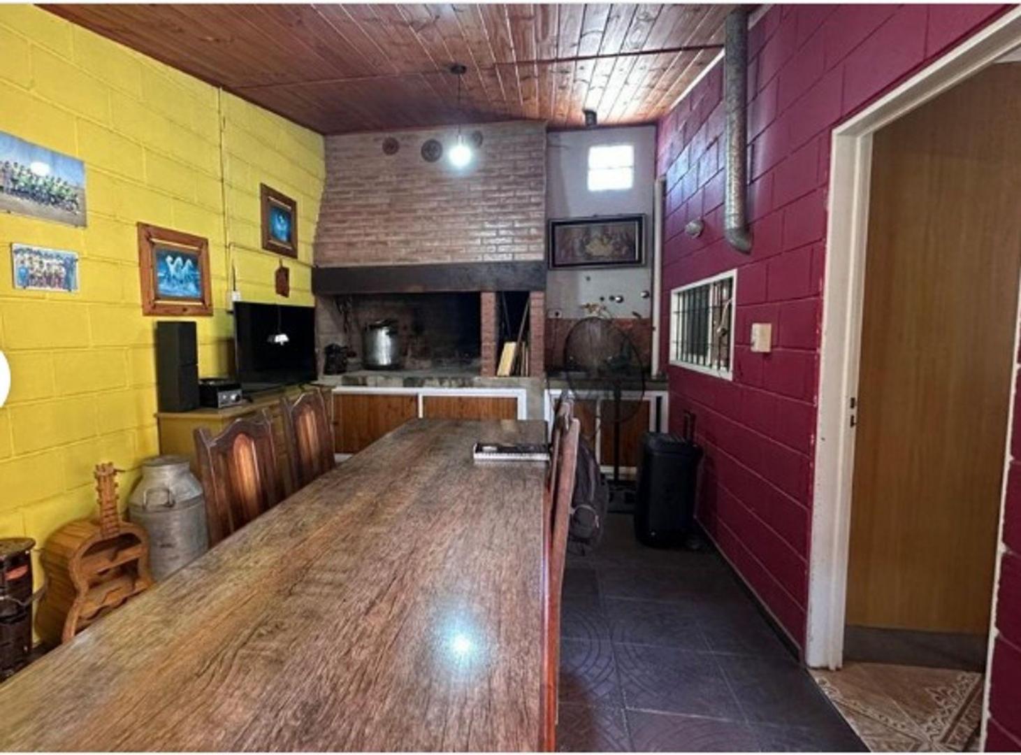 Foto de VENTA CASA + 2 DEPTOS + LOCAL EN FUNCIONAMIENTO, imagen 3