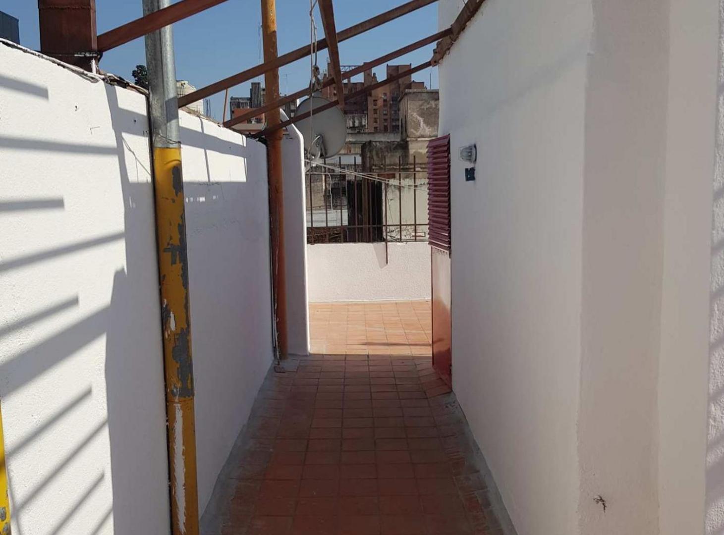 Foto de VENTA CASA 3 DORMITORIOS CENTRO COCHERA, imagen 3