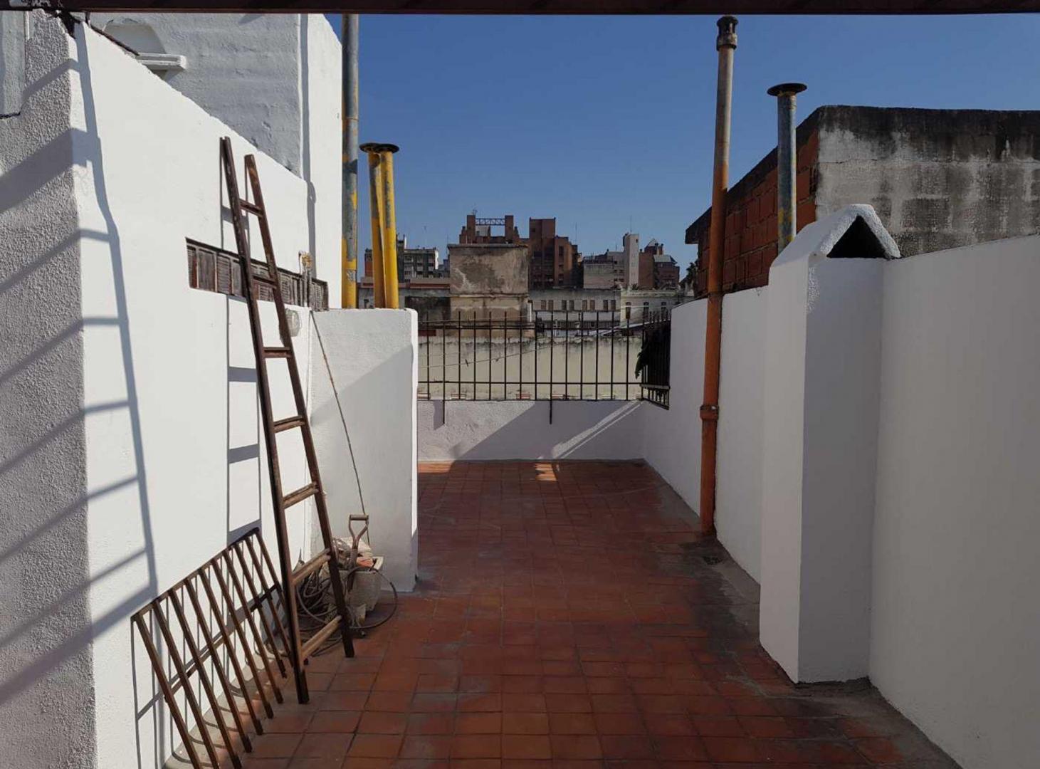 Foto de VENTA CASA 3 DORMITORIOS CENTRO COCHERA, imagen 5