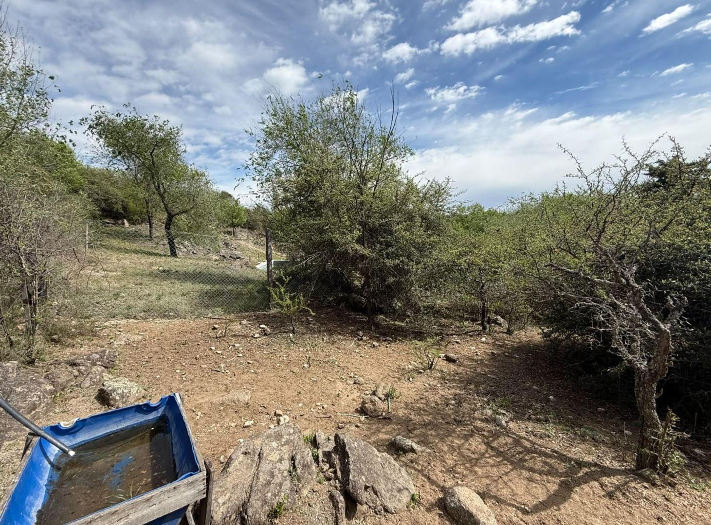 Foto de VENTA LOTE DE 830M2 LOS ESPINILLOS- ESCRITURA, imagen 2