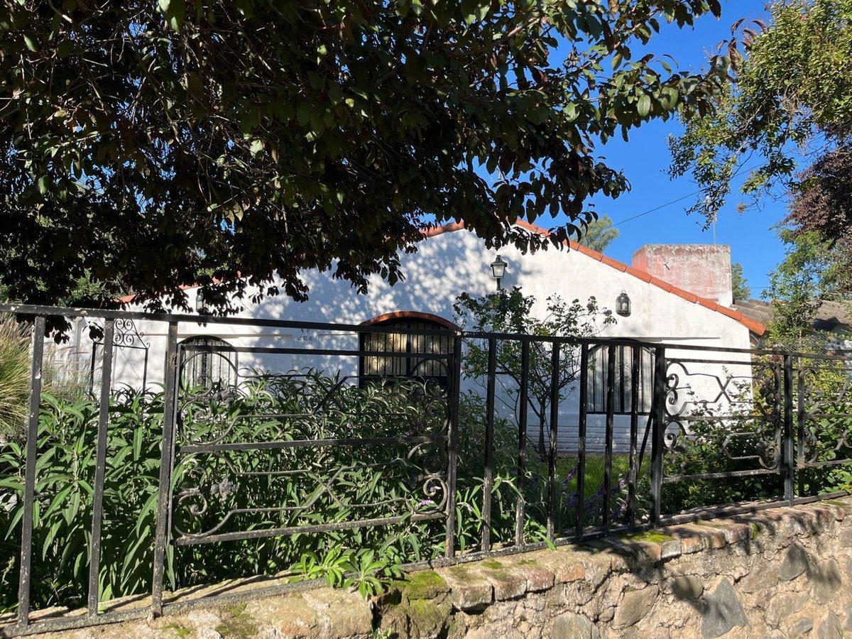 Foto de OPORTUNIDAD: TRES CASAS EN VENTA EN MENDIOLAZA, imagen 3