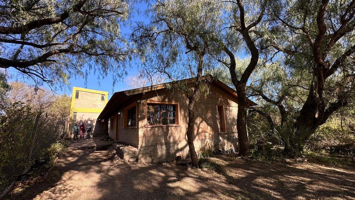 Foto de EN VENTA CASA A REFACCIONAR EN CAPILLA DEL MONTE, imagen 2