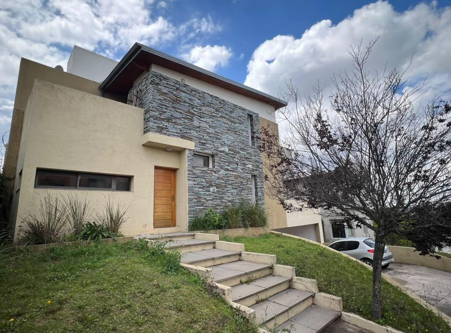 Foto de VENTA CASA 3 DORMITORIOS TERRAZAS DE VILLA ALLENDE, imagen 1