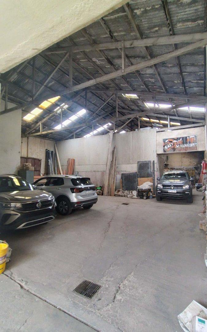 Foto de VENTA GALPÓN + OF ZONA CAPITALINAS APTO DESARROLLO, imagen 3
