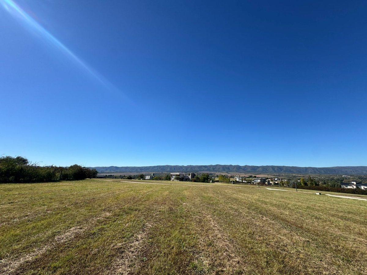 Foto de VENTA TERRENO 2200 M2. B ° ALTOS DEL CORRAL., imagen 5