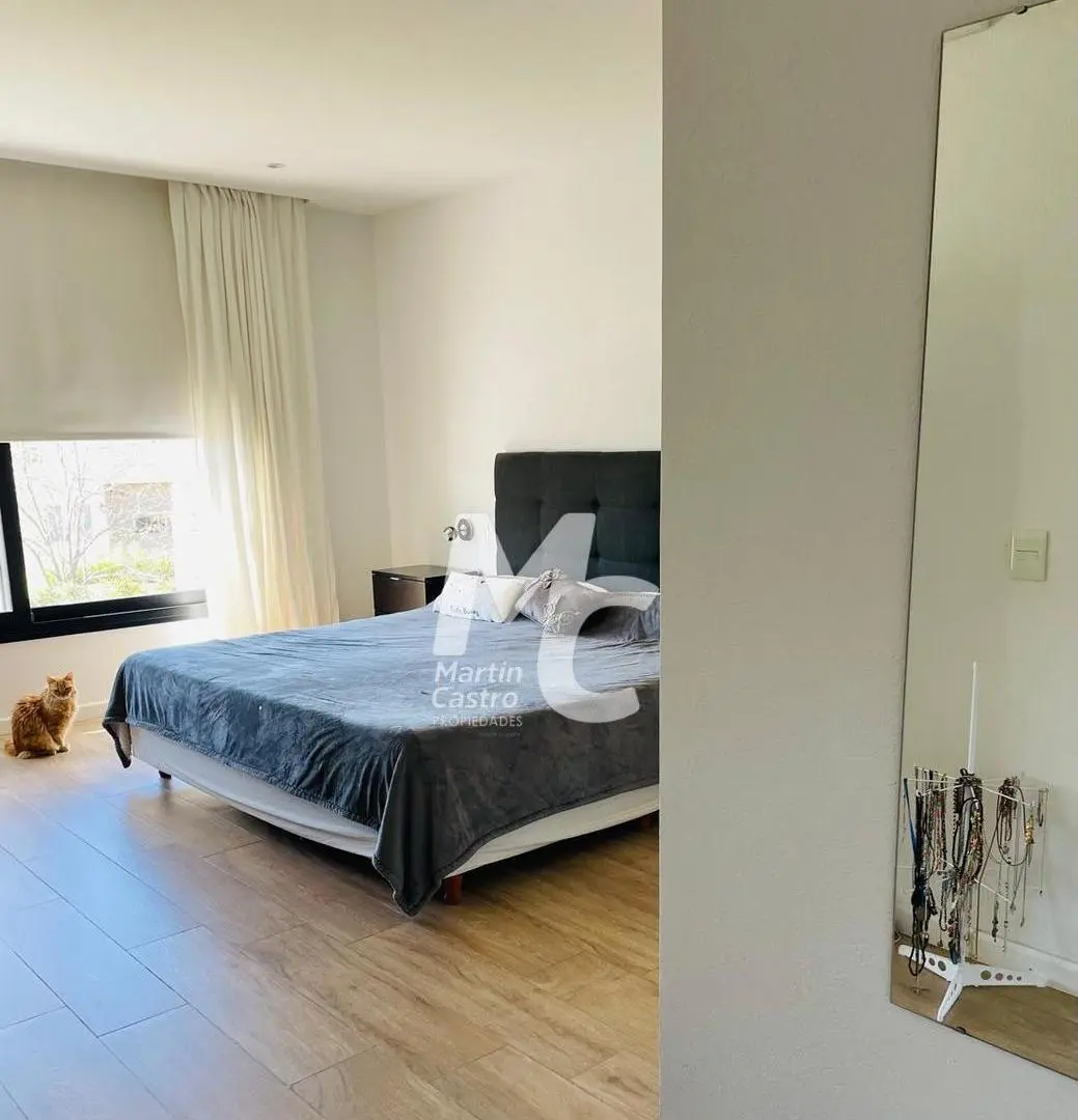 Casa en venta en Barrio San Francisco, Villanueva 8