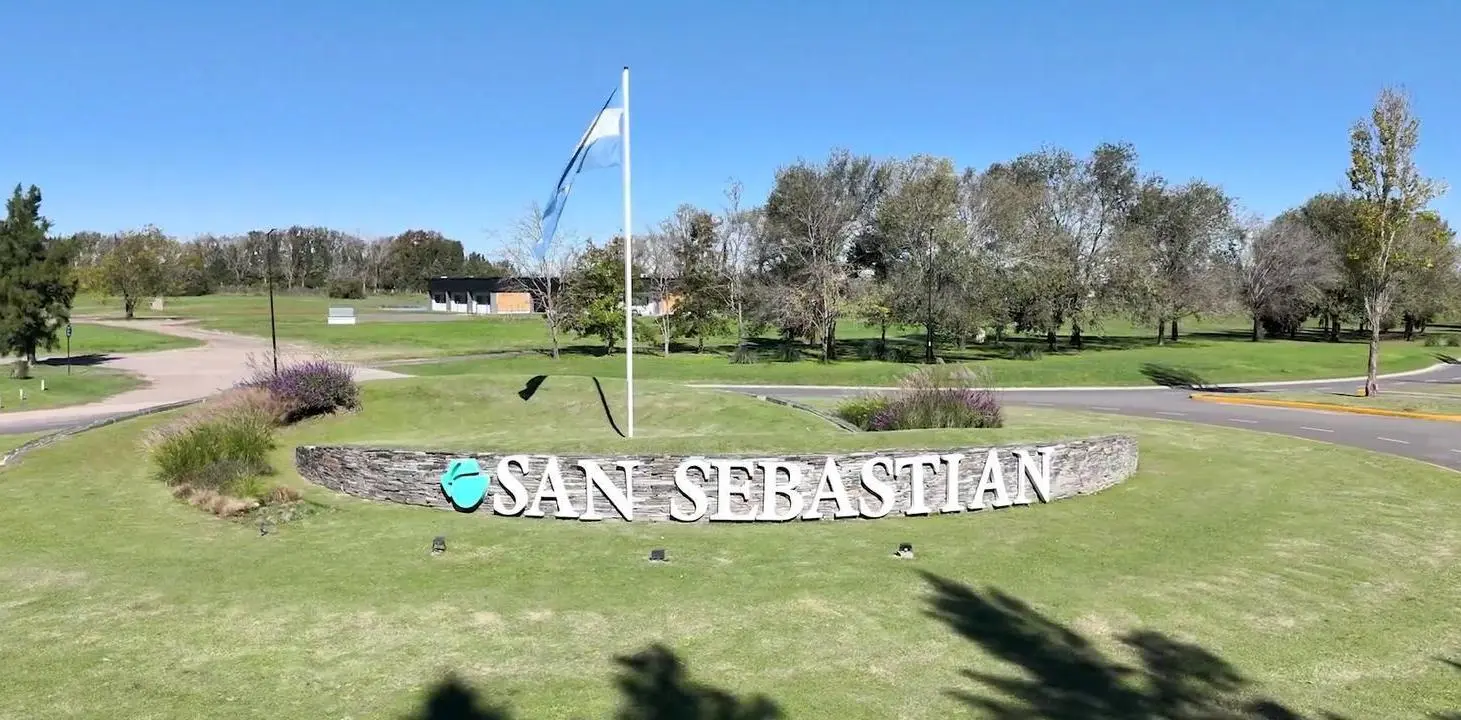 Terreno en venta en San Sebastian 2