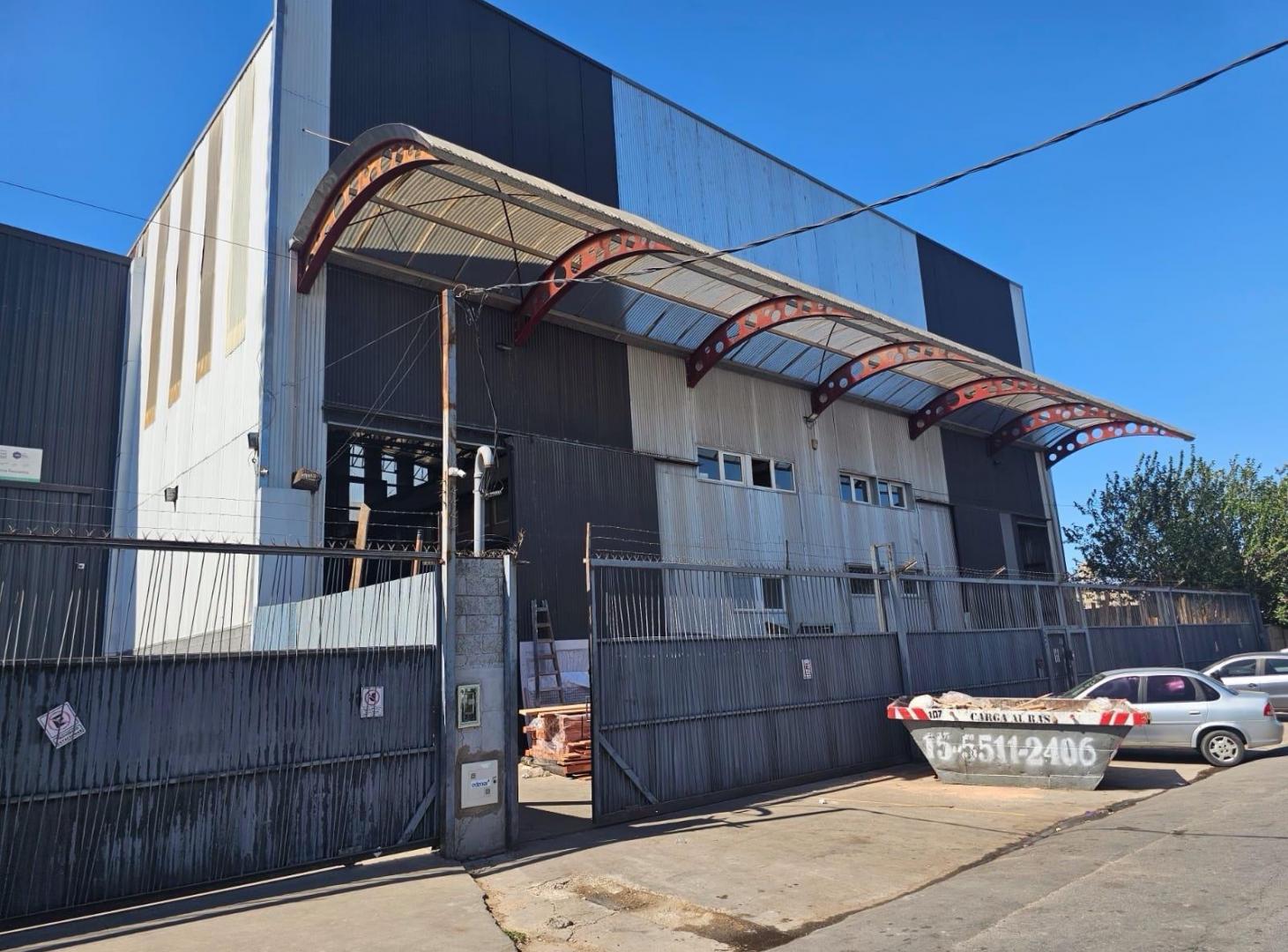 Galpón en venta en Benavidez (financiamiento)