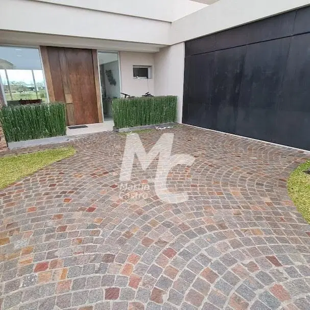 Casa en venta en Puertos del Lago 5