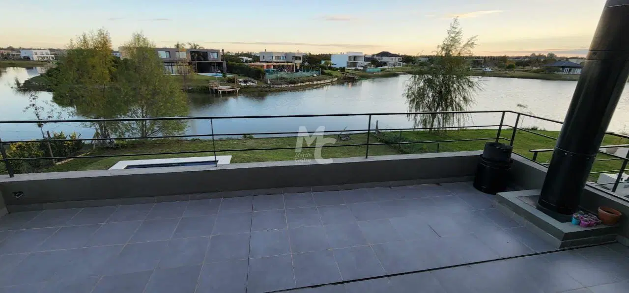Casa en venta en Canton Islas 5
