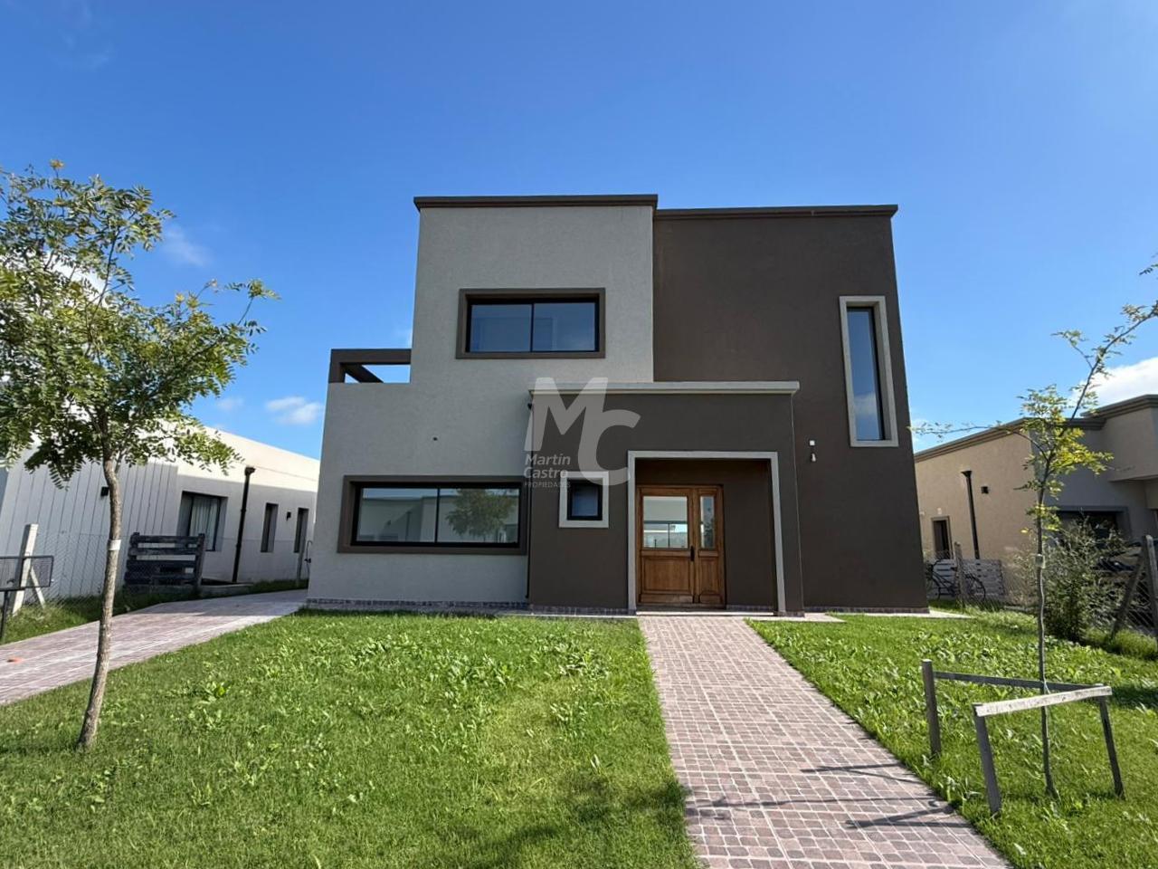 Casa a estrenar en venta en San Pablo
