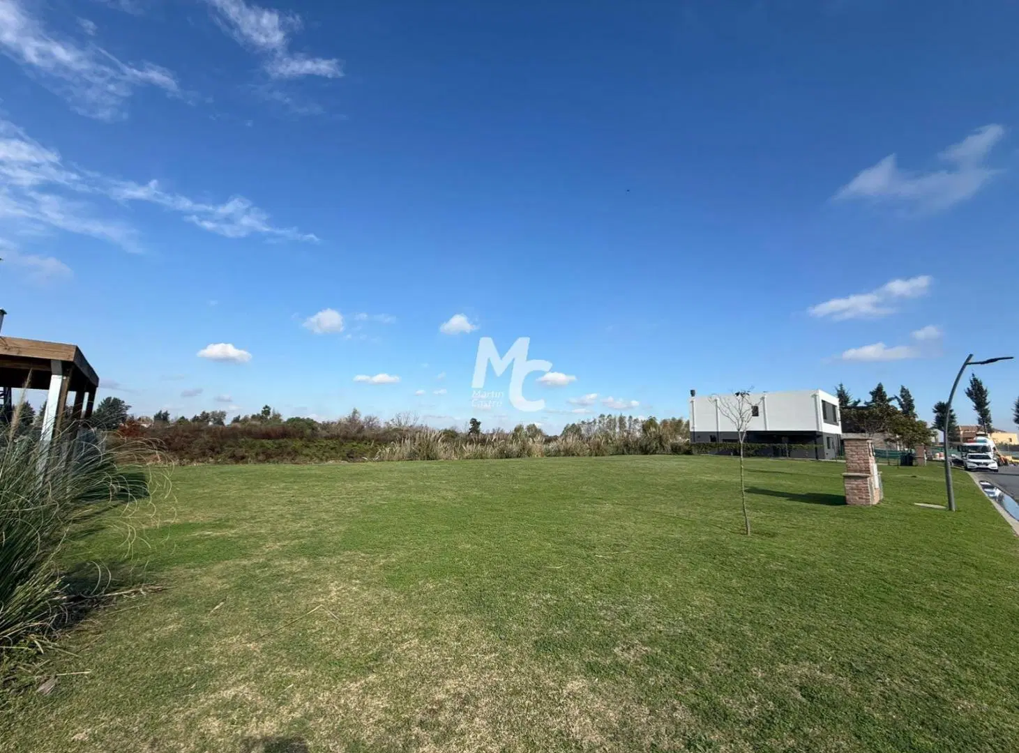 Terreno al río en venta en El Canal 3
