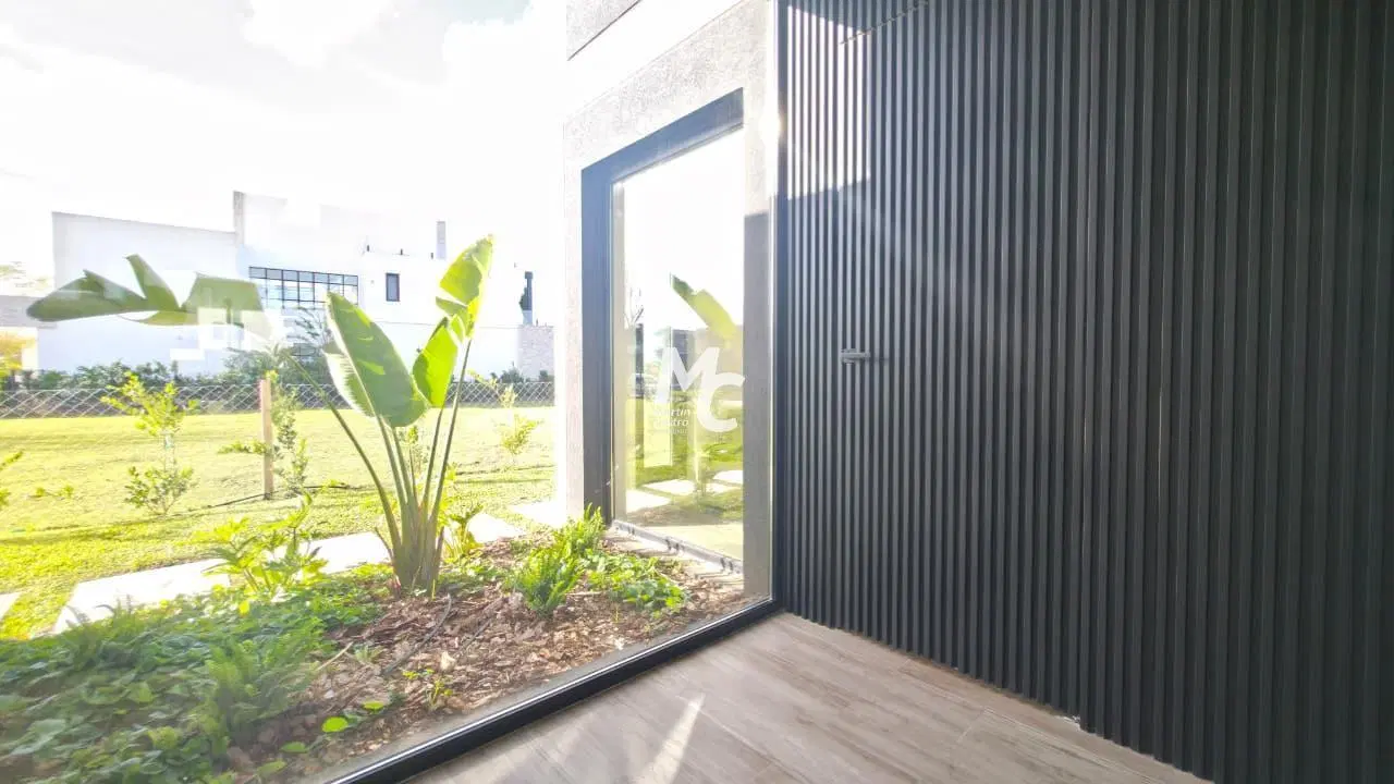 Casa a la laguna en venta en Virazon 1