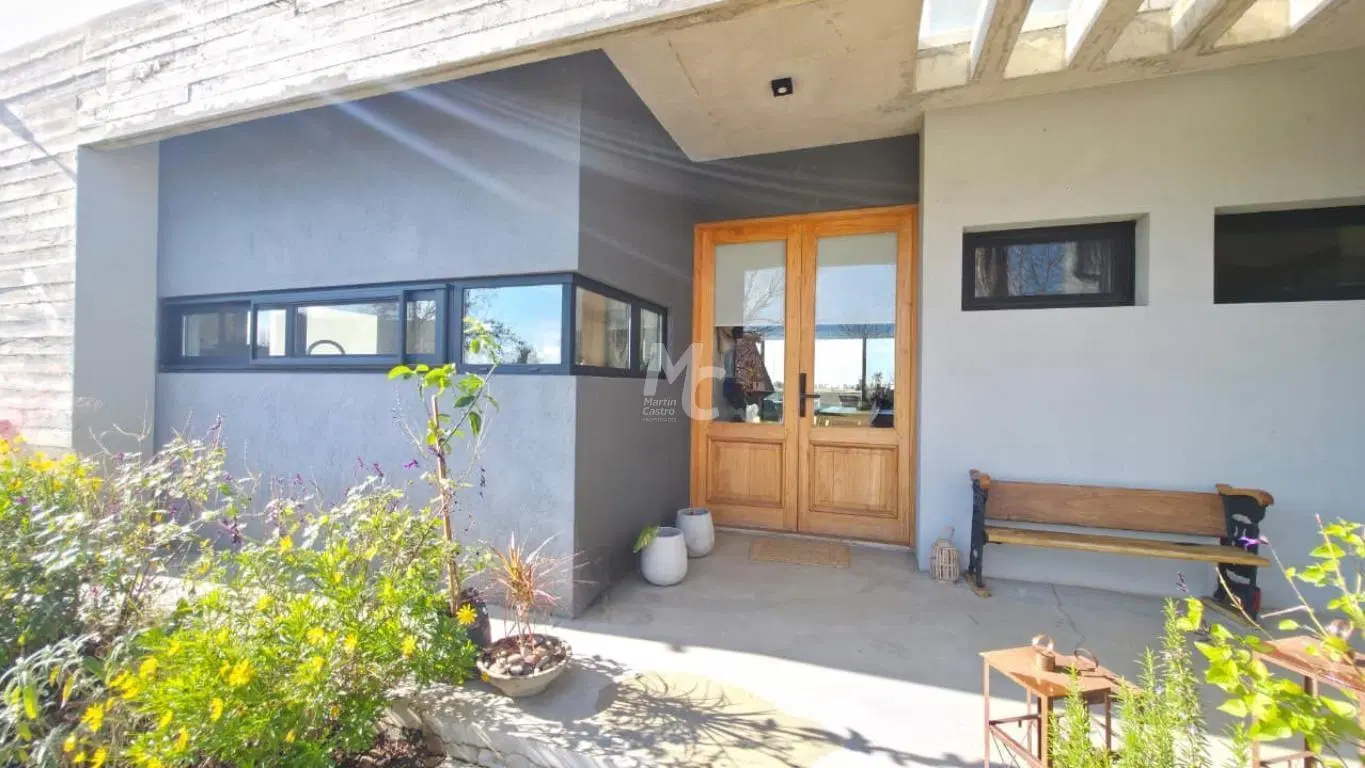 Casa en venta en El Golf 1
