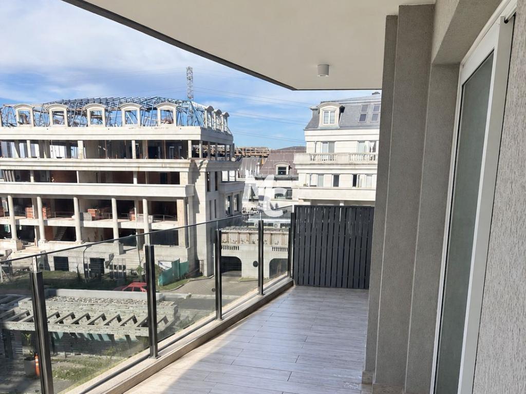 Foto de Departamento en alquiler en Torre Cristal, imagen 2