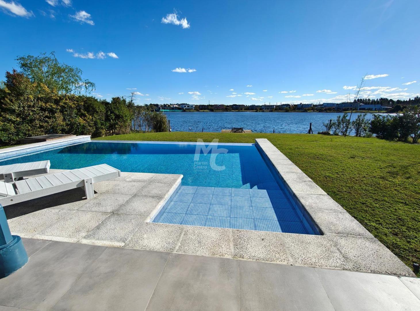 Foto de Casa a la laguna en alquiler en San Gabriel, imagen 1
