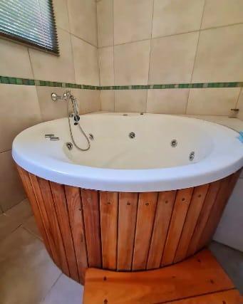 Foto de ALQUILER TURISTICO EN VILLA CAMPANARIO. CASA PARA 8 PERSONAS CON PILETA., imagen 2