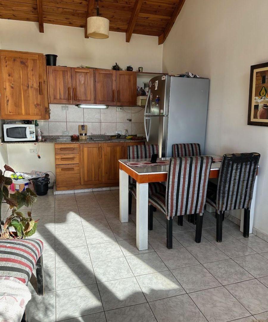 Foto de DEPARTAMENTO CON VISTA AL LAGO EN LAS VICTORIAS. BARILOCHE, imagen 5