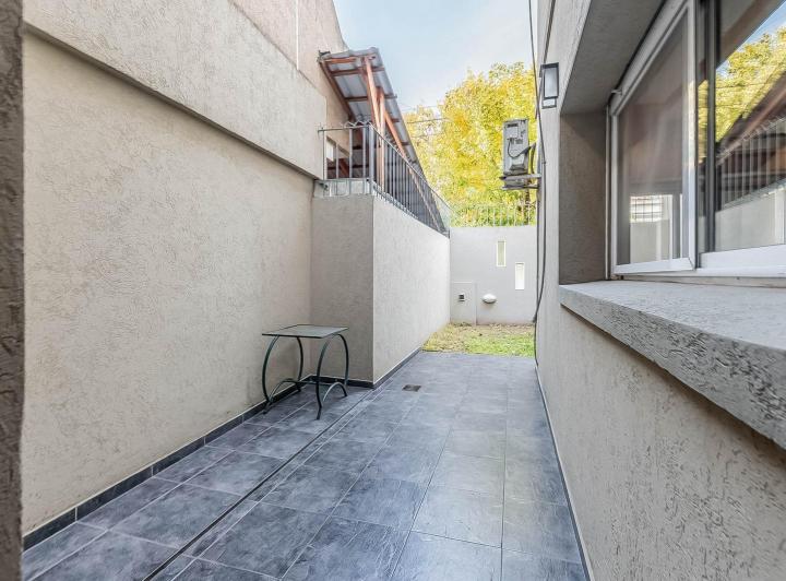 Venta - Casa/PH - Versalles - 5 Ambientes - Cochera - Jardín - Lavadero 3