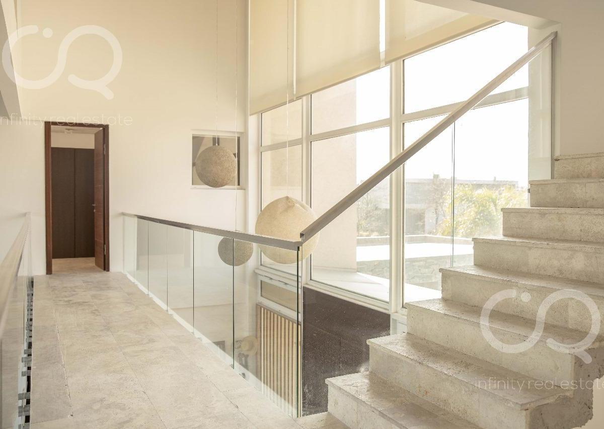 Casa en Barrio El Golf - Nordelta 2