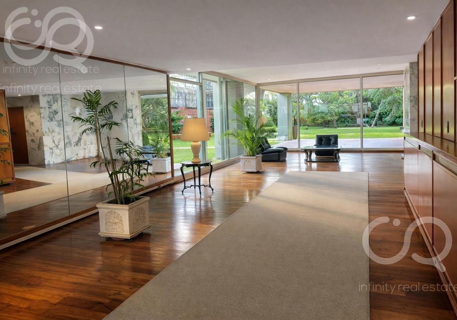 Venta Excelente Departamento 5 Ambientes en Belgrano R
