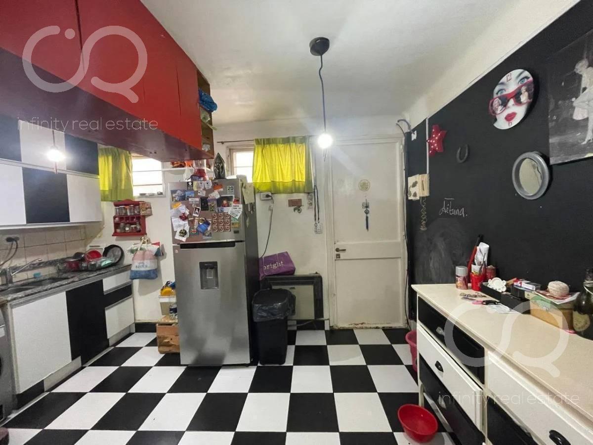 Foto de Venta departamento tipo ph en Parque Chacabuco, imagen 2