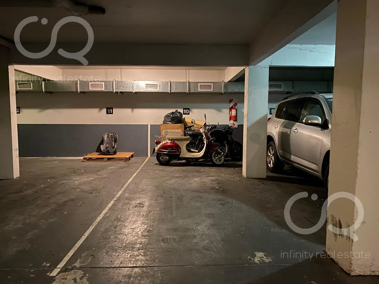 venta cochera en villa urquiza apto credito permuta planta baja y subsuelo