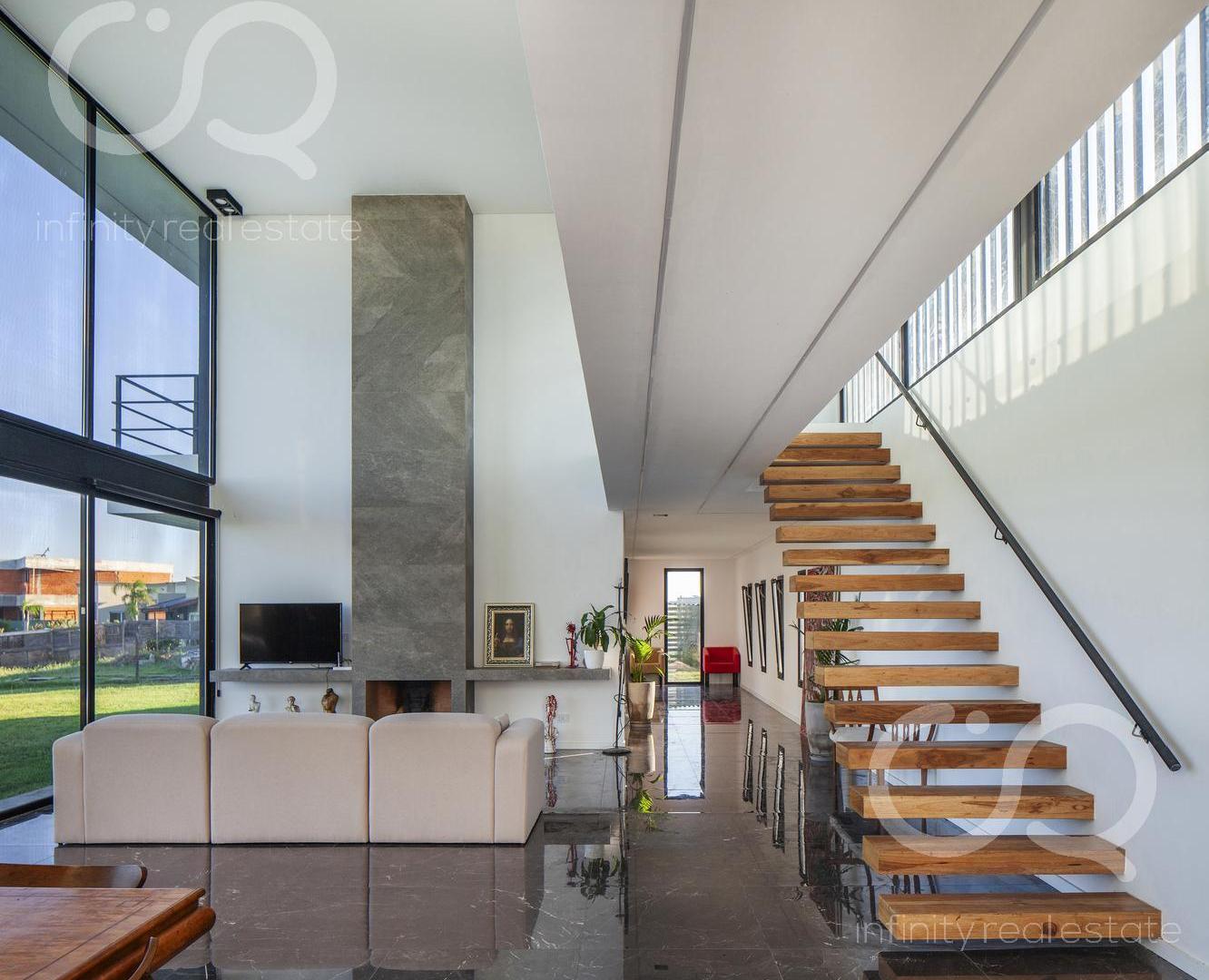 OPORTUNIDAD INVERSOR CASA EN VENTA VIRAZON