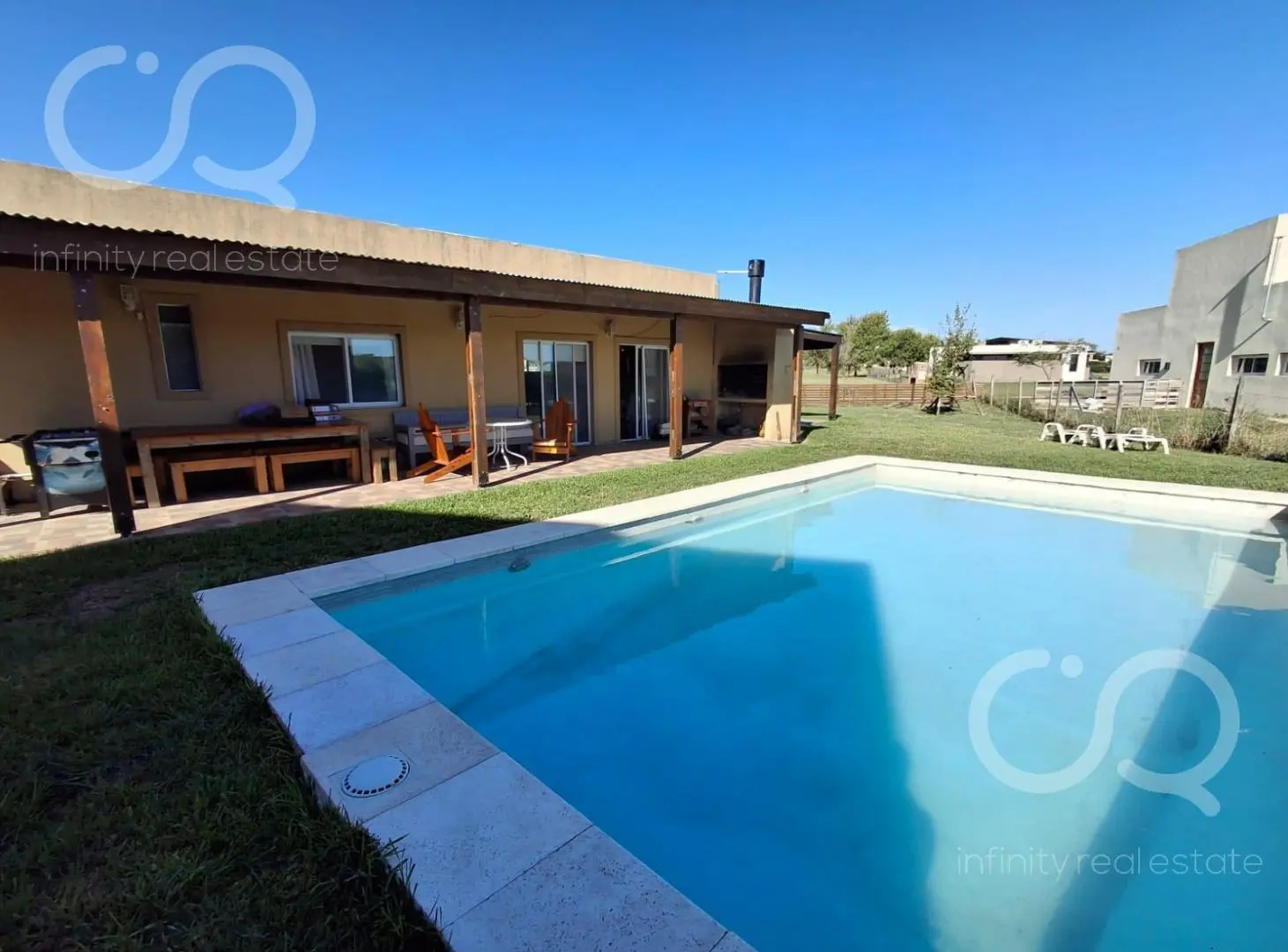 Casa en venta en Area 2 - OPORTUNIDAD 2