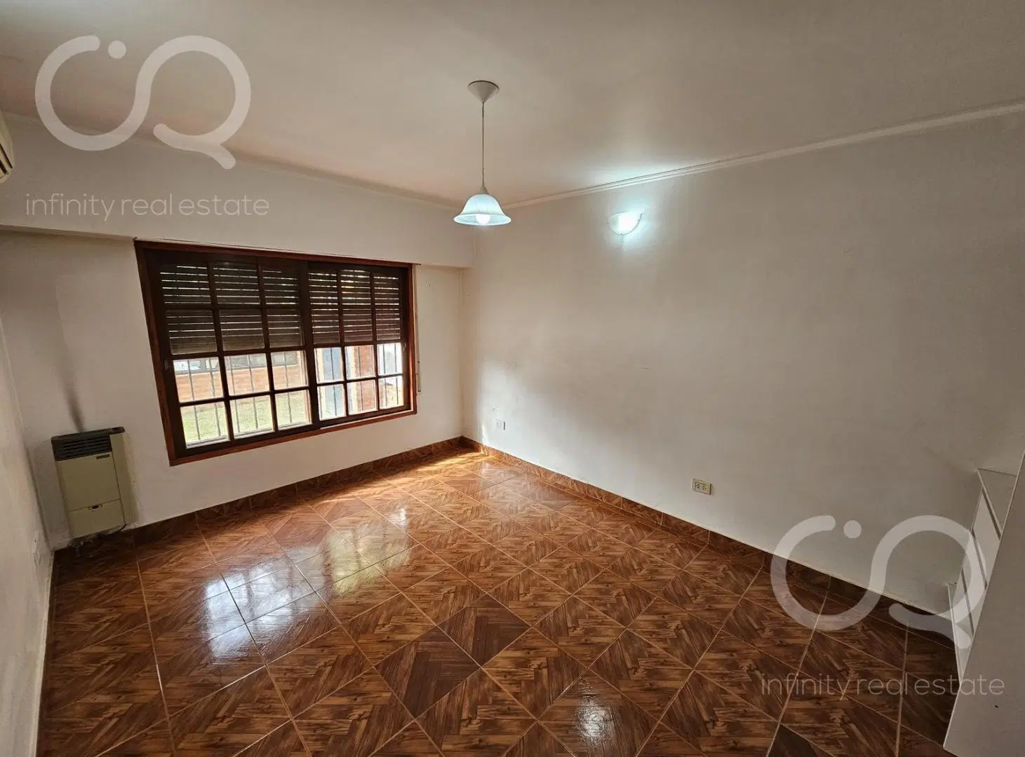 Venta Hermosa Casa en Benavidez Centro 4