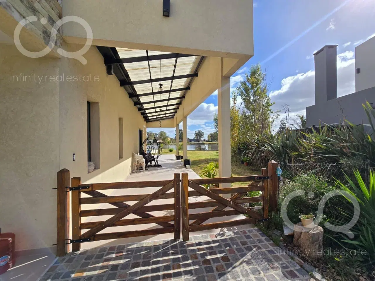Casa en alquiler en Barrio cerrado Santo Domingo 5 ambientes 4 Baños Vista a la laguna 8